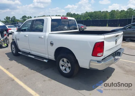 2018 Ram 1500 Slt 4X4 5'7 Box z USA, uszkodzony, nr VIN 1C6RR7LG5JS307532